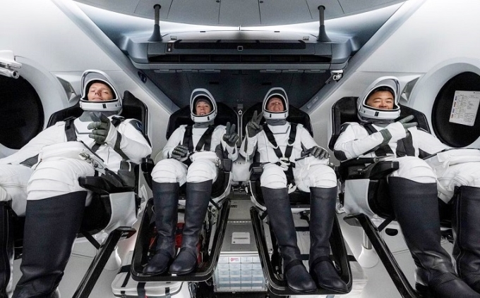 Tàu Dragon 9 của SpaceX đã sẵn sàng cất cánh đưa các phi hành gia lên Trạm vũ trụ quốc tế, ngày 23/4/2021. (Ảnh: NASA)