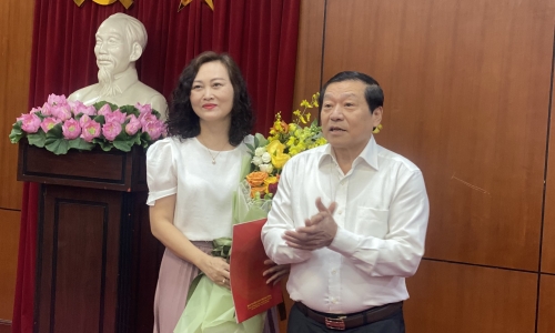 Đồng chí Đỗ Thị Thanh Hà giữ chức Phó Chủ tịch chuyên trách Hội đồng Khoa học các cơ quan Đảng Trung ương