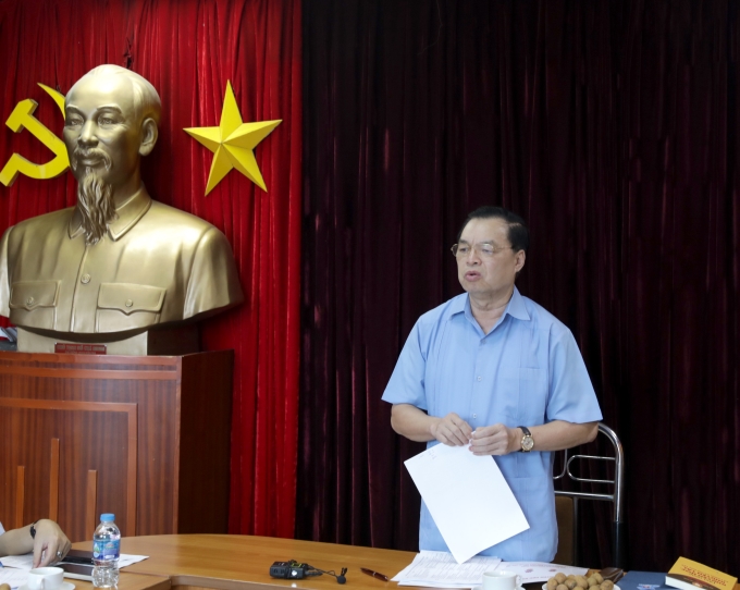 Đồng chí Lê Mạnh Hùng, Phó Chủ tịch kiêm Tổng Thư ký Trung ương Hội Khuyến học Việt Nam phát biểu tại hội nghị. (Ảnh: TA)