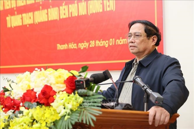 Thủ tướng Phạm Minh Chính kết luận hội nghị thúc đẩy tiến độ triển khai các dự án Đường dây 500 kV mạch 3 Quảng Trạch - Phố Nối. Ảnh: Dương Giang/TTXVN