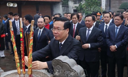 Chủ tịch nước Võ Văn Thưởng dâng hương tưởng niệm Đức vua An Dương Vương