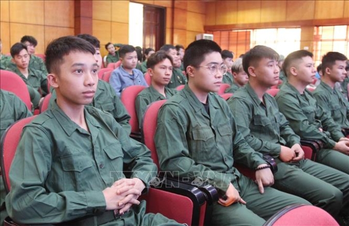 Các thanh niên nhập ngũ năm 2024 của Thành phố Lạng Sơn tham gia Chương trình gặp mặt. Ảnh: Anh Tuấn/TTXVN