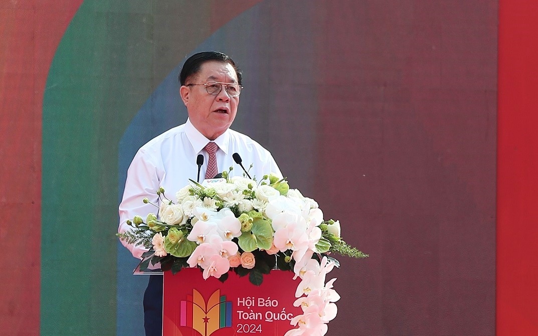 Đồng chí Nguyễn Trọng Nghĩa, Bí thư Trung ương Đảng, Trưởng Ban Tuyên giáo Trung ương phát biểu tại Lễ Khai mạc Hội Báo toàn quốc 2024.
