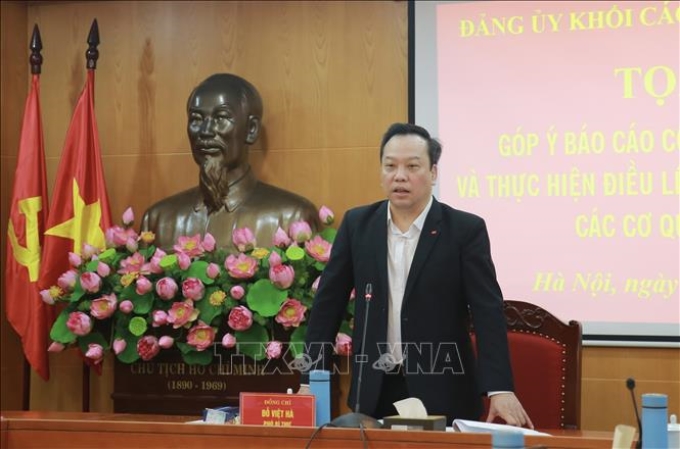 Phó Bí thư Đảng ủy Khối các cơ quan Trung ương Đỗ Việt Hà phát biểu.