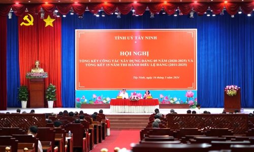 Tây Ninh quyết tâm hoàn thành tốt nhất các chỉ tiêu, nhiệm vụ Nghị quyết Đại hội XI Đảng bộ tỉnh, Nghị quyết Đại hội XIII của Đảng