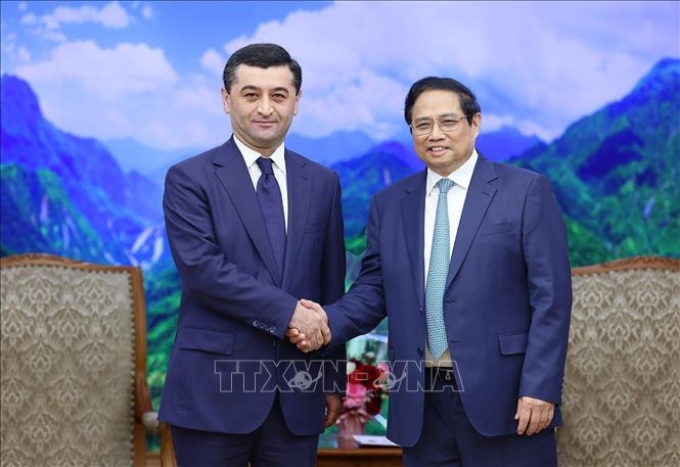 Thủ tướng Phạm Minh Chính tiếp Bộ trưởng Bộ Ngoại giao Uzbekistan Bakhtiyor Saidov. (Ảnh: TTXVN)