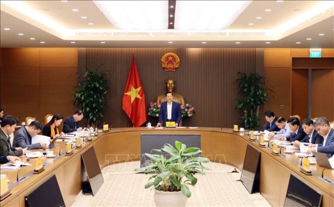 Phó Thủ tướng Lê Minh Khái chủ trì cuộc họp. (Ảnh: TTXVN)