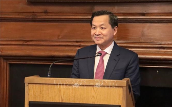 Phó Thủ tướng Lê Minh Khái phát biểu khai mạc Chương trình Lãnh đạo cao cấp (VELP) 2024. (Ảnh: TTXVN)