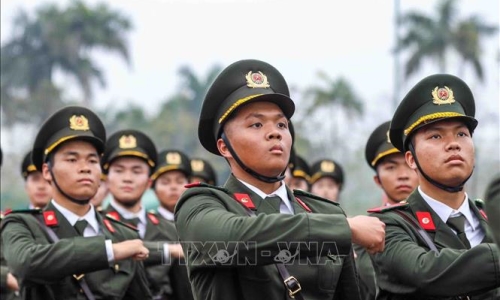 Bộ trưởng Quốc phòng và Bộ trưởng Công an chủ trì kiểm tra hợp luyện diễu binh, diễu hành kỷ niệm Chiến thắng Điện Biên Phủ