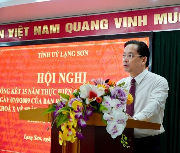 Đồng chí Hoàng Văn Nghiệm, Phó Bí thư Thường trực Tỉnh ủy Lạng Sơn phát biểu kết luận.