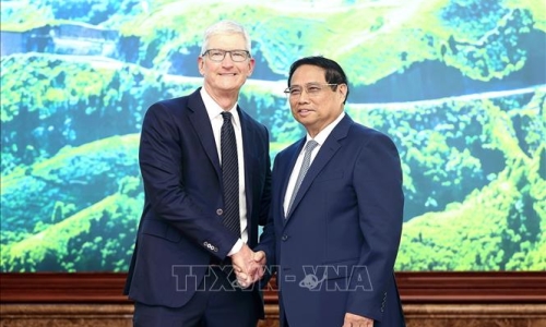 Thủ tướng Phạm Minh Chính tiếp Giám đốc điều hành Apple Tim Cook