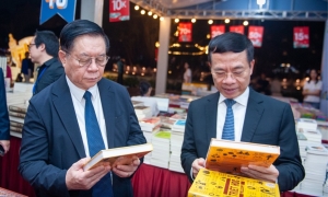 Bí thư Trung ương Đảng, Trưởng Ban Tuyên giáo Trung ương dự Khai mạc Ngày Sách và Văn hóa đọc