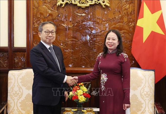 Quyền Chủ tịch nước Võ Thị Ánh Xuân tiếp Đại sứ Nhật Bản Yamada Takio đến chào từ biệt, kết thúc nhiệm kỳ công tác tại Việt Nam. Ảnh: Thống Nhất/TTXVN