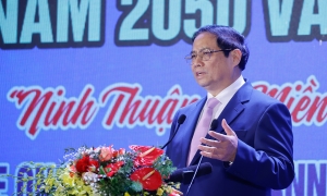 Ninh Thuận: Lấy kinh tế biển và kinh tế đô thị làm động lực phát triển