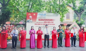 Khai mạc trưng bày chuyên đề "Chiến thắng lịch sử Điện Biên Phủ - Bản hùng ca thời đại Hồ Chí Minh"