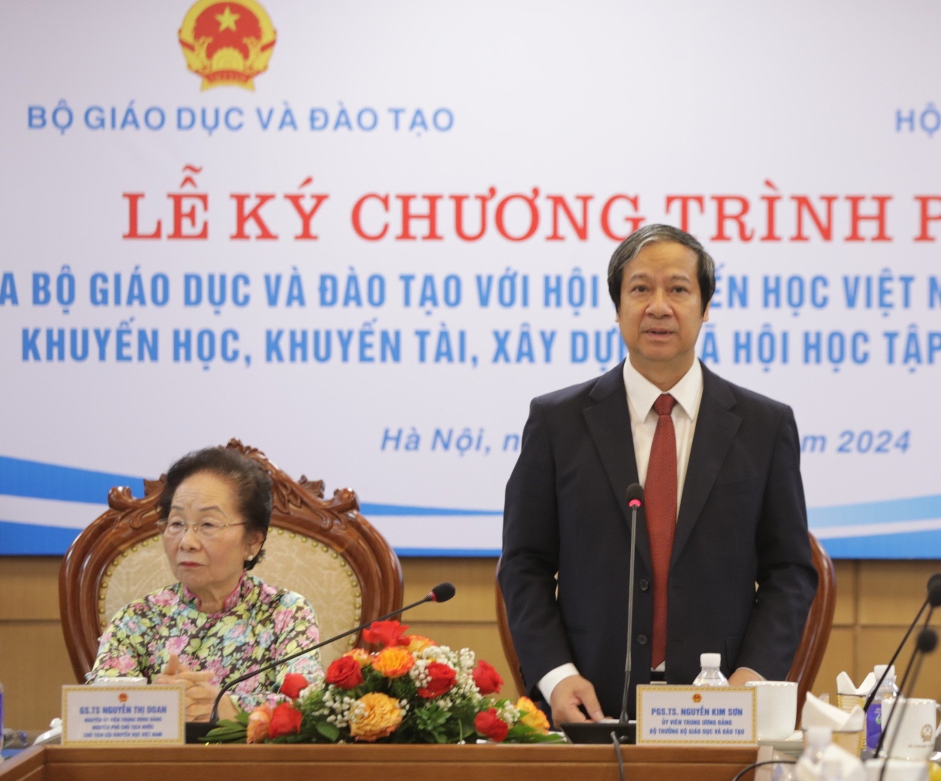 Bộ trưởng Bộ Giáo dục và Đào tạo Nguyễn Kim Sơn phát biểu.