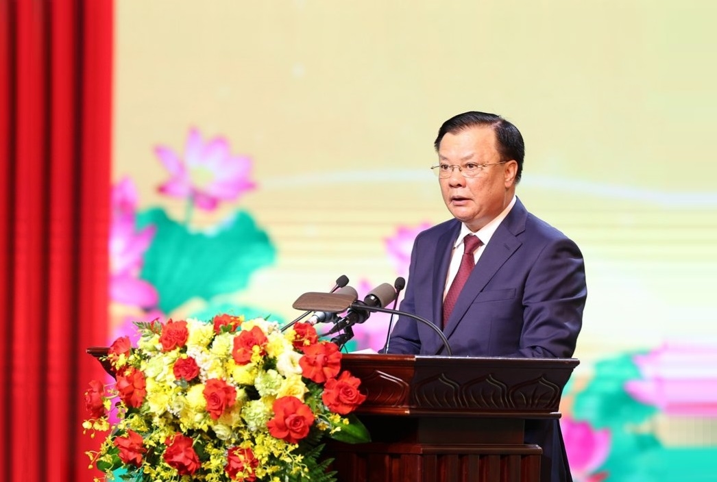 Ủy viên Bộ Chính trị, Bí thư Thành ủy Hà Nội Đinh Tiến Dũng trình bày Diễn văn Kỷ niệm 100 năm Ngày sinh đồng chí Đào Duy Tùng.