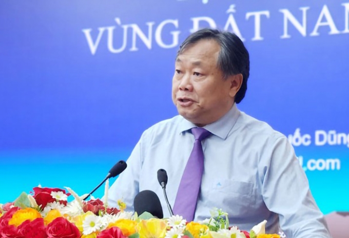 PGS,TS. Nguyễn Quốc Dũng, Giám đốc Học viện Chính trị quốc gia Hồ Chí Minh Khu vực II, Báo cáo viên tại Hội nghị.