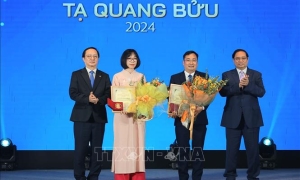 Giải thưởng Tạ Quang Bửu 2024; Vinh danh hai nhà khoa học ngành Vật lý, Môi trường