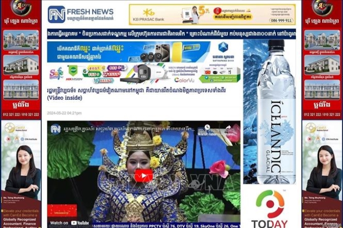 Trang tin FRESH News đăng bài viết và bản tin truyền hình (ảnh chụp màn hình) dẫn lời Bộ trưởng Bộ VH&NT Campuchia Phoeurng Sackona, cho rằng “Tuần Văn hóa Việt Nam tại Campuchia” là cơ sở thắt chặt quan hệ giữa hai nước, phát ngày 22/5/2024. Ảnh: TTXVN phát