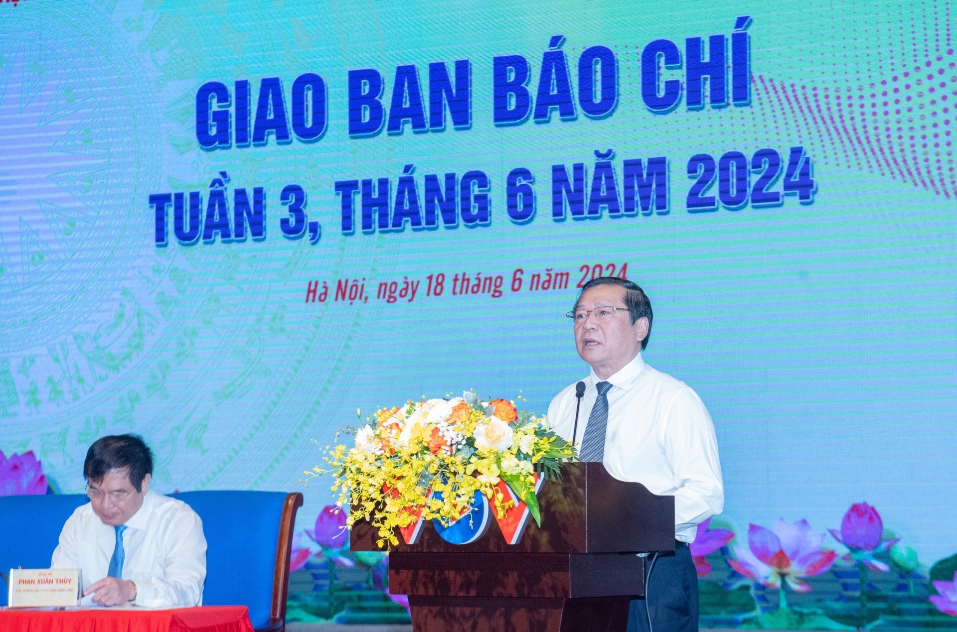 Đồng chí Lại Xuân Môn, Ủy viên Trung ương Đảng, Phó Trưởng ban Thường trực Ban Tuyên giáo Trung ương phát biểu tại Hội nghị.
