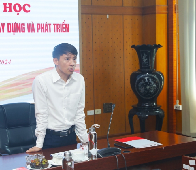 Đồng chí Võ Văn Bé, Ủy viên Ban Thường vụ Đảng ủy, Phó Giám đốc - Phó Tổng Biên tập Nhà xuất bản Chính trị quốc gia Sự thật kết luận Tọa đàm.