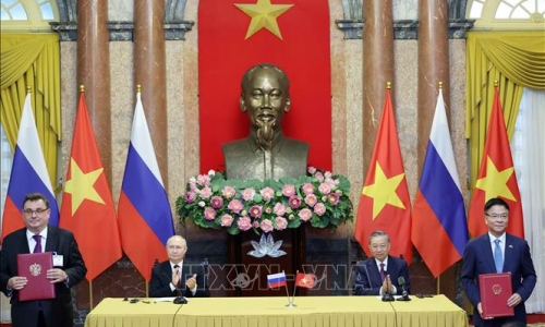Tạo nền tảng vững chắc trong quan hệ Việt Nam - Liên bang Nga