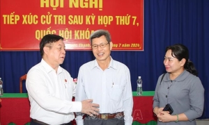 Đồng chí Nguyễn Trọng Nghĩa tiếp xúc cử tri tại Tây Ninh