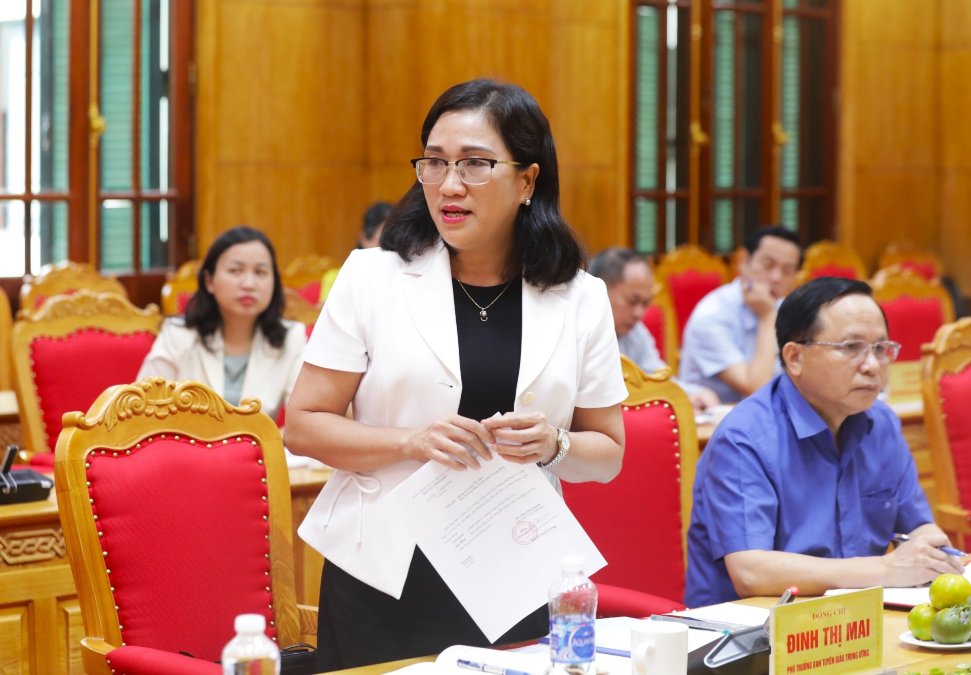 Phó Trưởng ban Tuyên giáo Trung ương Đinh Thị Mai phát biểu tại buổi làm việc.