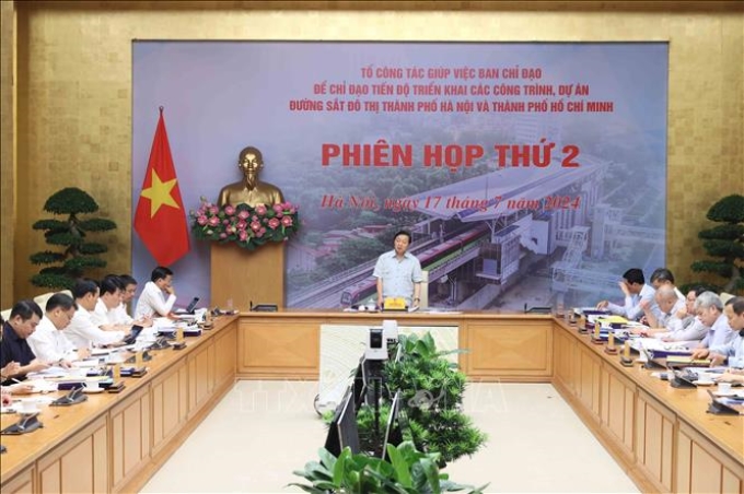 Phó Thủ tướng Trần Hồng Hà, Tổ trưởng Tổ công tác giúp việc Ban Chỉ đạo phát biểu. (Ảnh: TTXVN)