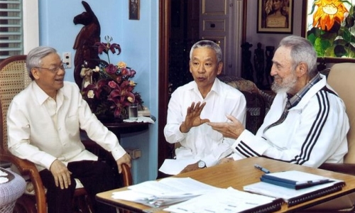 Tổng Bí thư Nguyễn Phú Trọng trọn đời vì nước, vì dân