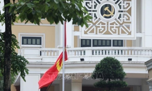 Các cơ quan, công sở, nơi công cộng treo cờ rủ trong 2 ngày Quốc tang Tổng Bí thư Nguyễn Phú Trọng