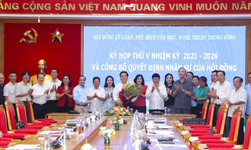 Kỳ họp thứ V Hội đồng Lý luận phê bình VHNT Trung ương