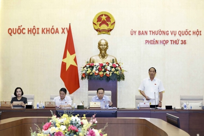 Phó Chủ tịch Quốc hội Trần Quang Phương điều hành phiên họp. (Ảnh: TTXVN)