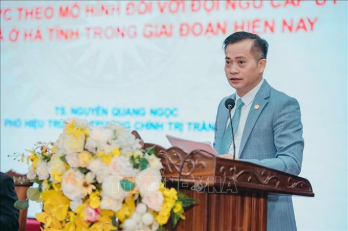 TS. Nguyễn Quang Ngọc, Phó Hiệu trưởng Trường Chính trị Trần Phú (Hà Tĩnh) cho rằng Quy định 144 rất cần thiết trong việc tu dưỡng và rèn luyện đối với mỗi cán bộ, Đảng viên hiện nay. (Ảnh: TTXVN)