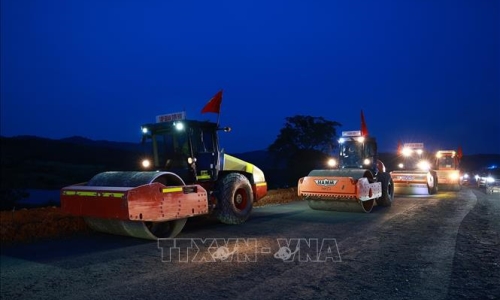 Cuối năm 2025 hoàn thành mục tiêu 3.000km đường bộ cao tốc