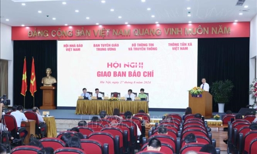 Hội nghị Giao ban báo chí tuần 4, tháng 8/2024