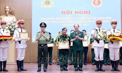 Biểu dương cựu chiến binh tiêu biểu trong phong trào 'Toàn dân bảo vệ an ninh Tổ quốc'