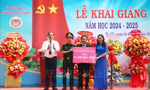 Chú trọng xây dựng văn hóa học đường