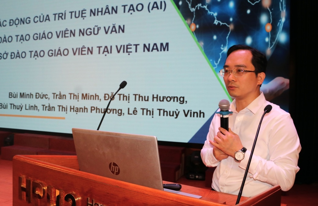 PGS. TS. Bùi Minh Đức, Trường Đại học Sư phạm Hà Nội 2 trình bày tham luận 