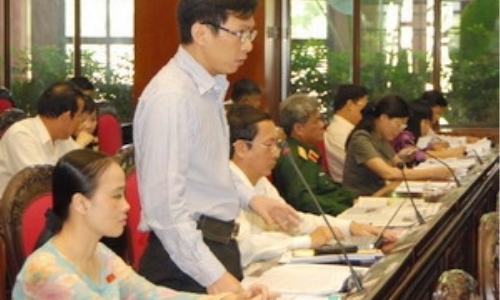 Thông qua dự toán ngân sách Nhà nước năm 2010