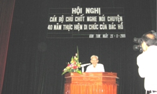 Kon Tum: Cán bộ chủ chốt nghe nói chuyện 40 năm thực hiện Di chúc của Bác Hồ